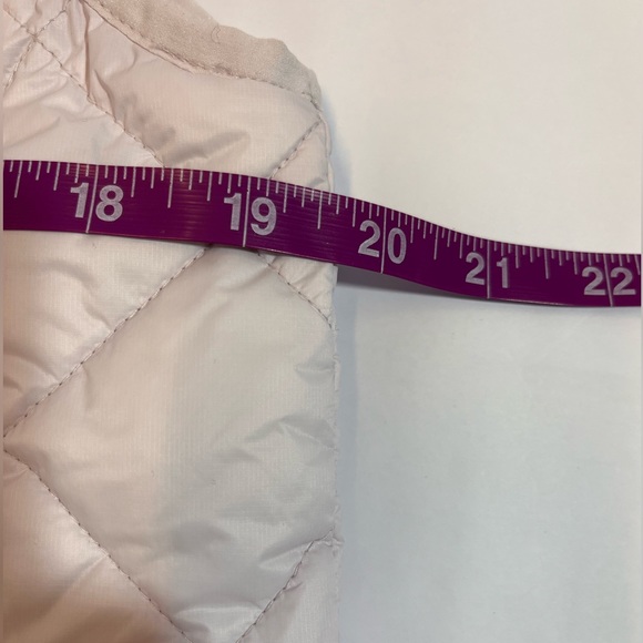 NEW J Crew Quilted liner Vest with PrimaLoft® !!! - Picture 2 of 2